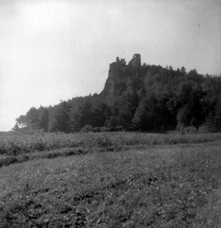 01 Exteriér hradu z roku 1952